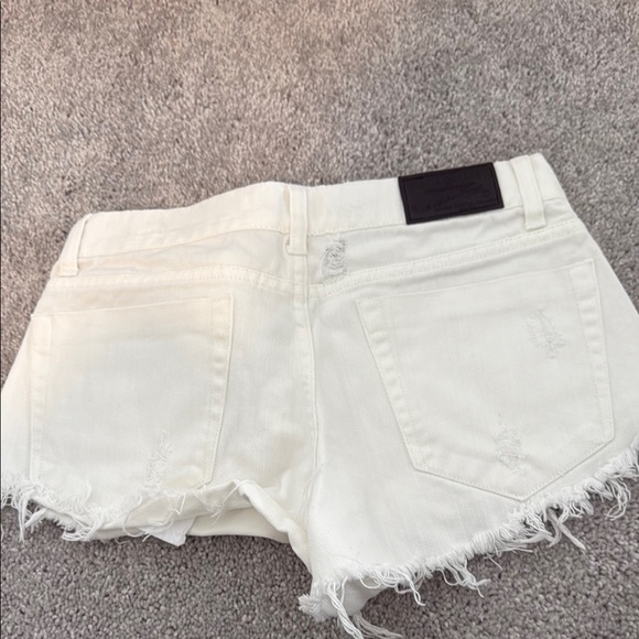 Kittenish Women's White Denim Shorts - Picture 5 of 5
